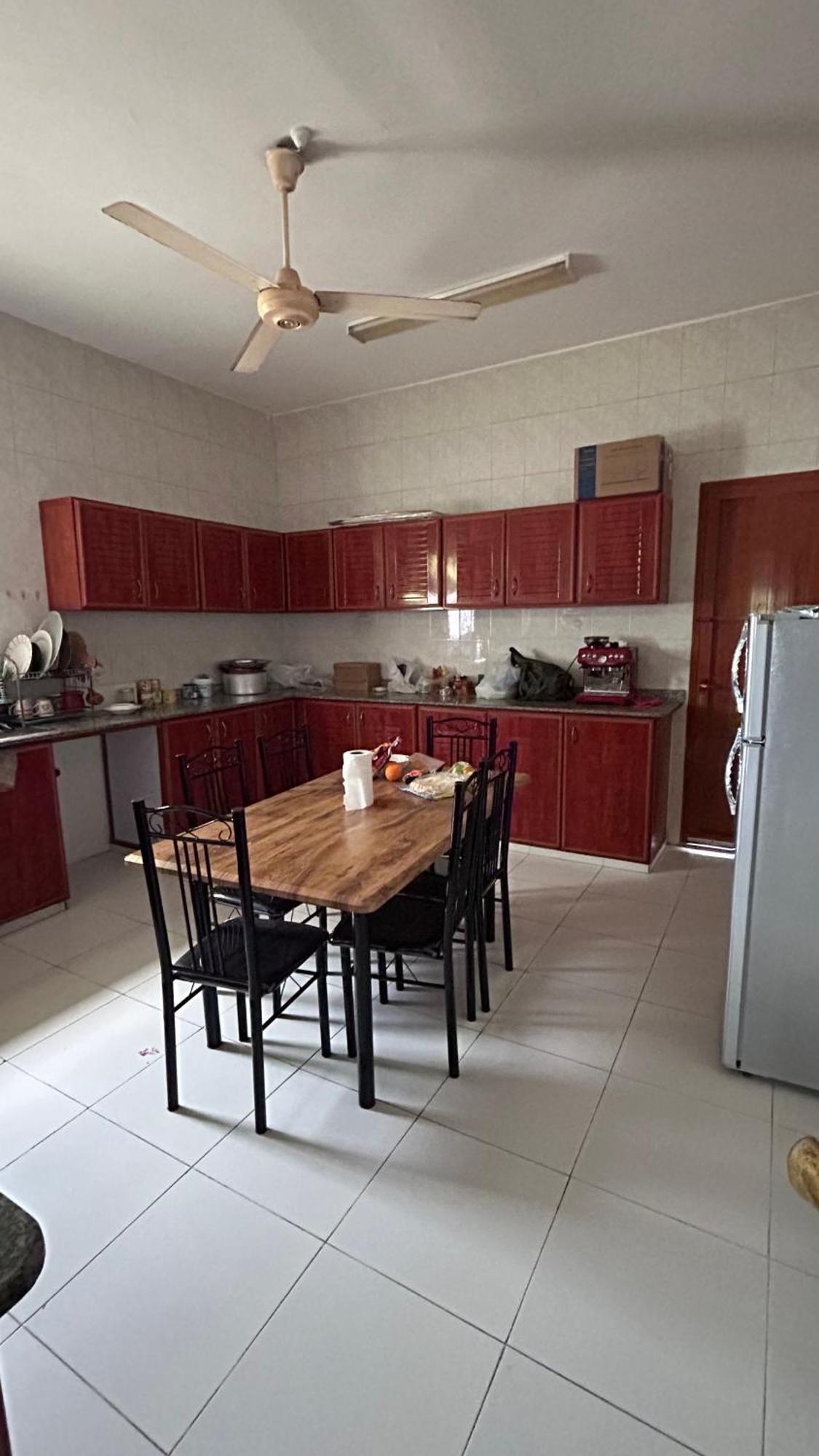 Basil Hostel Muskat Bagian luar foto