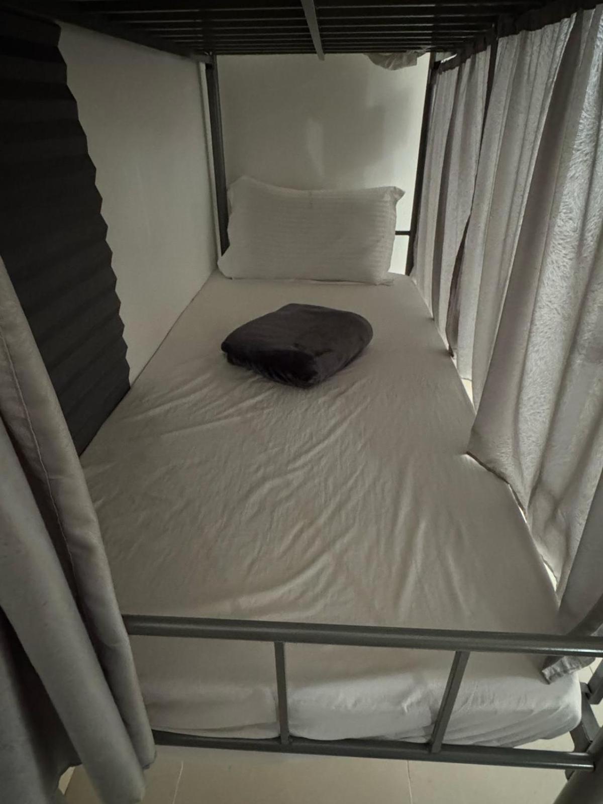 Basil Hostel Muskat Bagian luar foto